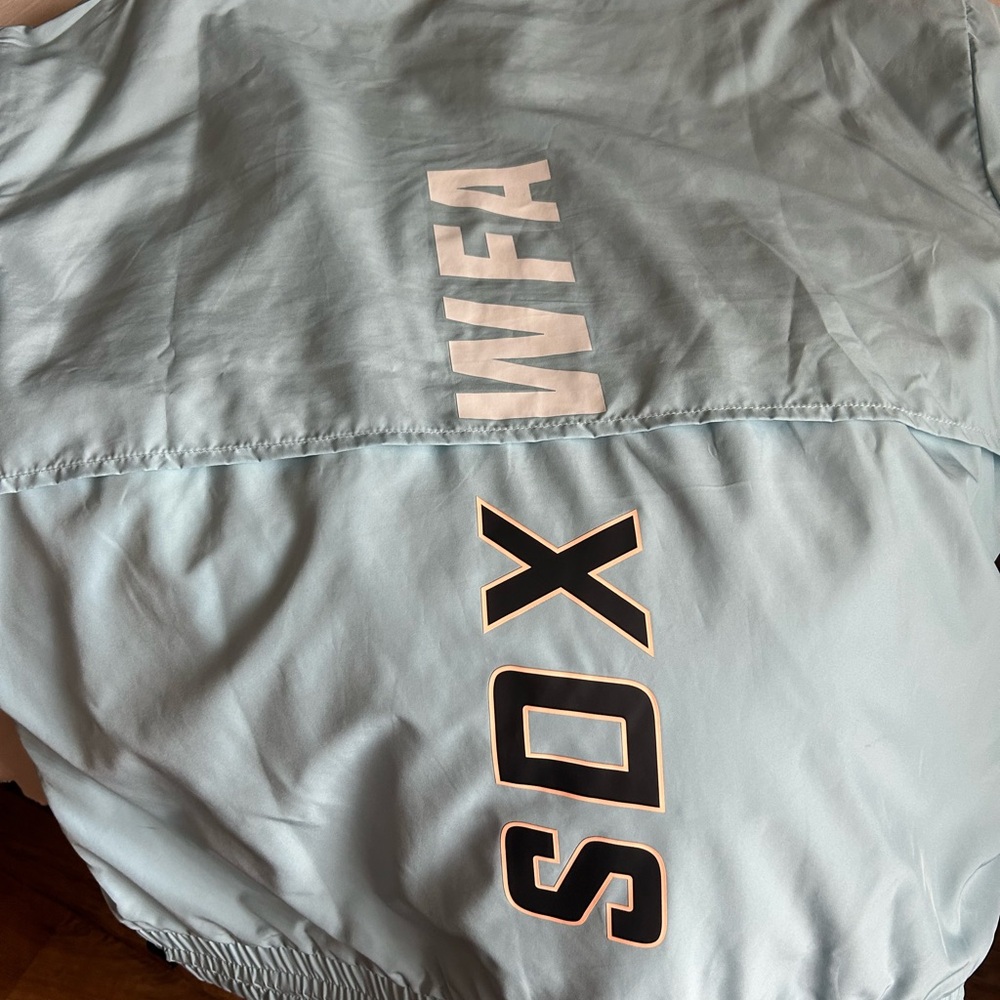White Fox Boutique Jacket - Picture 3 of 7